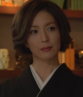 結婚式お呼ばれの髪型 美しき罠 残花繚乱 若村麻由美さんのヘアアレンジ 結婚式 披露宴 二次会にお呼ばれしたら最初に見るサイト